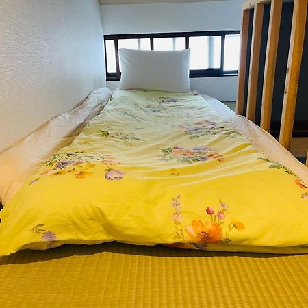 Namba Shinsaibashi 10 Mins Reiko Guest House Осака Екстериор снимка