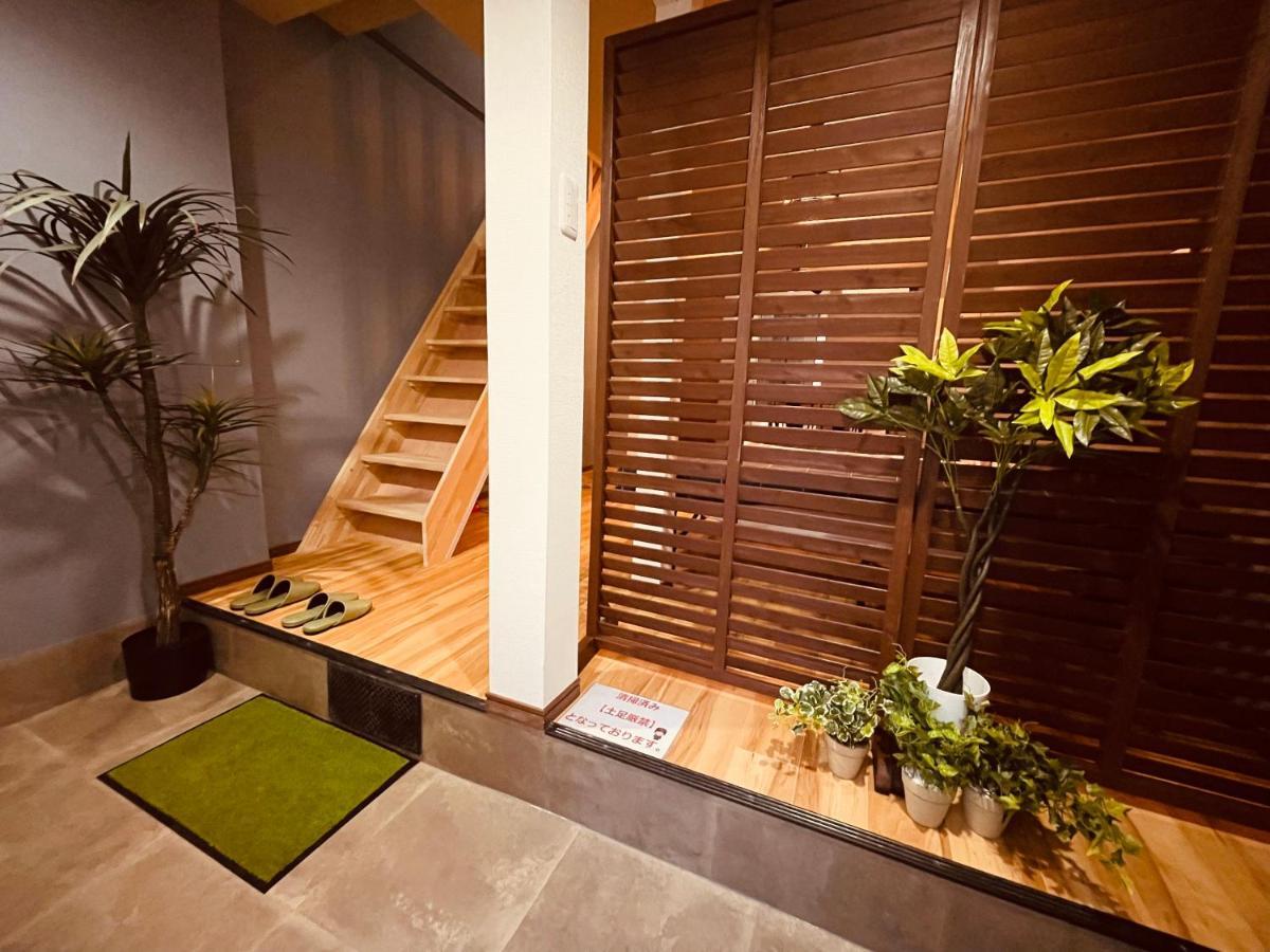 Namba Shinsaibashi 10 Mins Reiko Guest House Осака Екстериор снимка