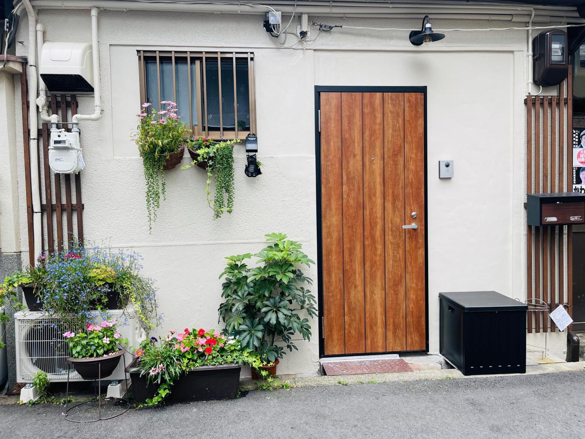Namba Shinsaibashi 10 Mins Reiko Guest House Осака Екстериор снимка